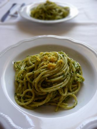 spaghetti_anchovy_lemon_pesto