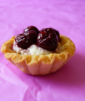 cherries-and-ricotta-tarts21