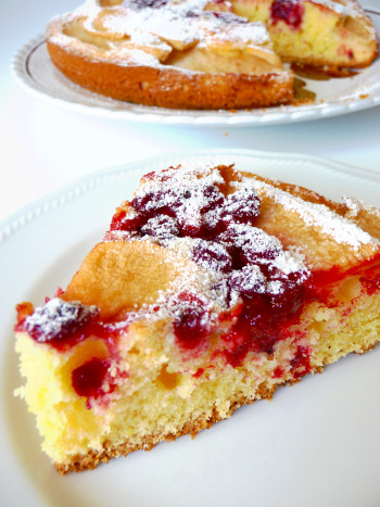 torta-di-mele-e-ribes-rosso