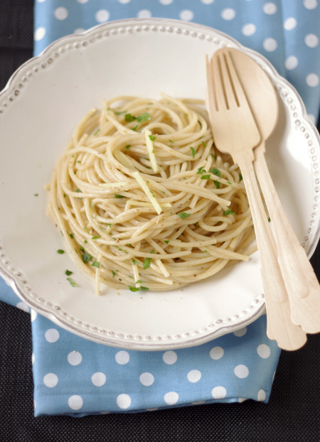 spaghetti-aglio-oliozenzero-imgp5225